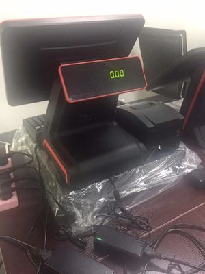 双触覚画面とディスプレイを備えた15インチPOSシステムによるB2B取引
